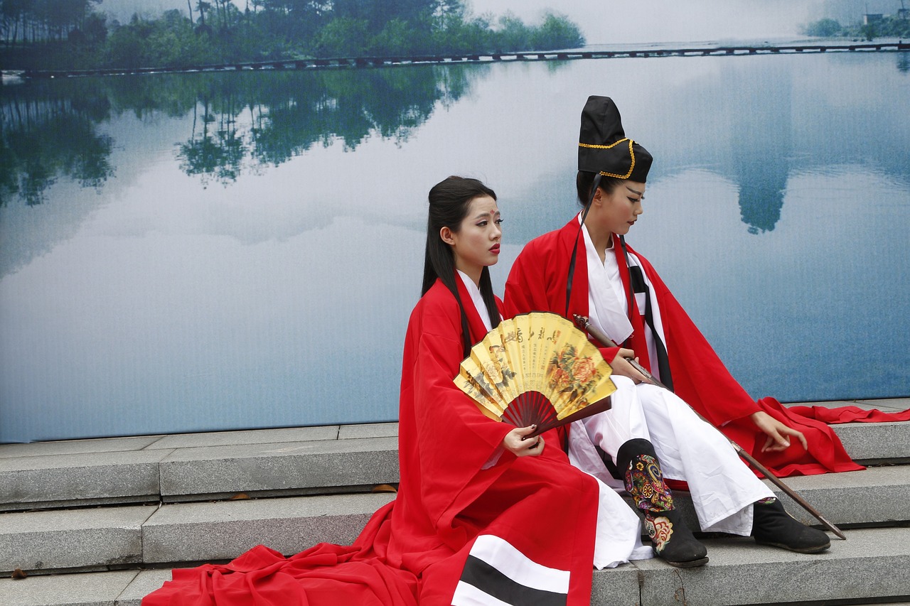 《笑傲江湖》定档除夕！张雨绮演绎经典角色东方不败,实践解答解释定义_身版74.82